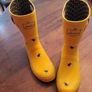 Cute as a Bee Joules Mid-Height Molly Wellies Never Worn